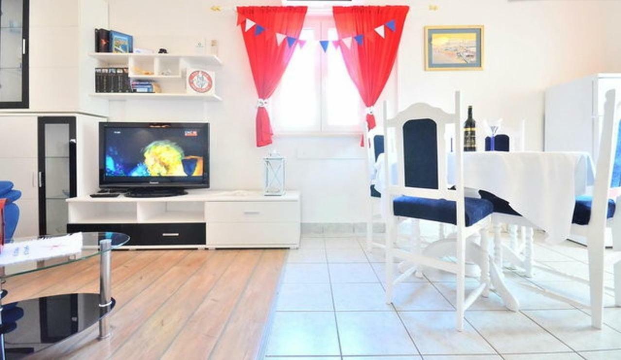 Apartments Residence Sunce Supetar Extérieur photo