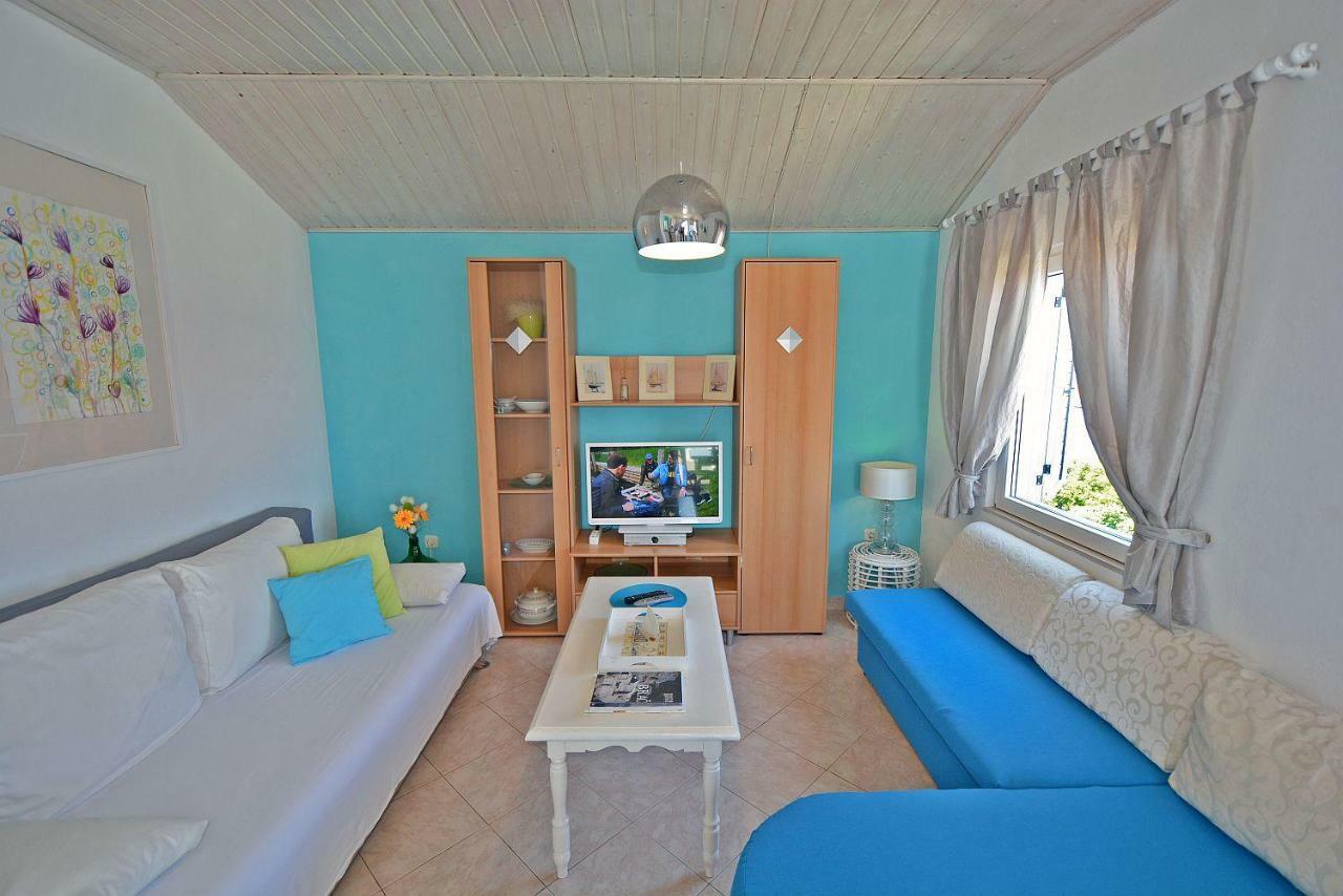 Apartments Residence Sunce Supetar Extérieur photo