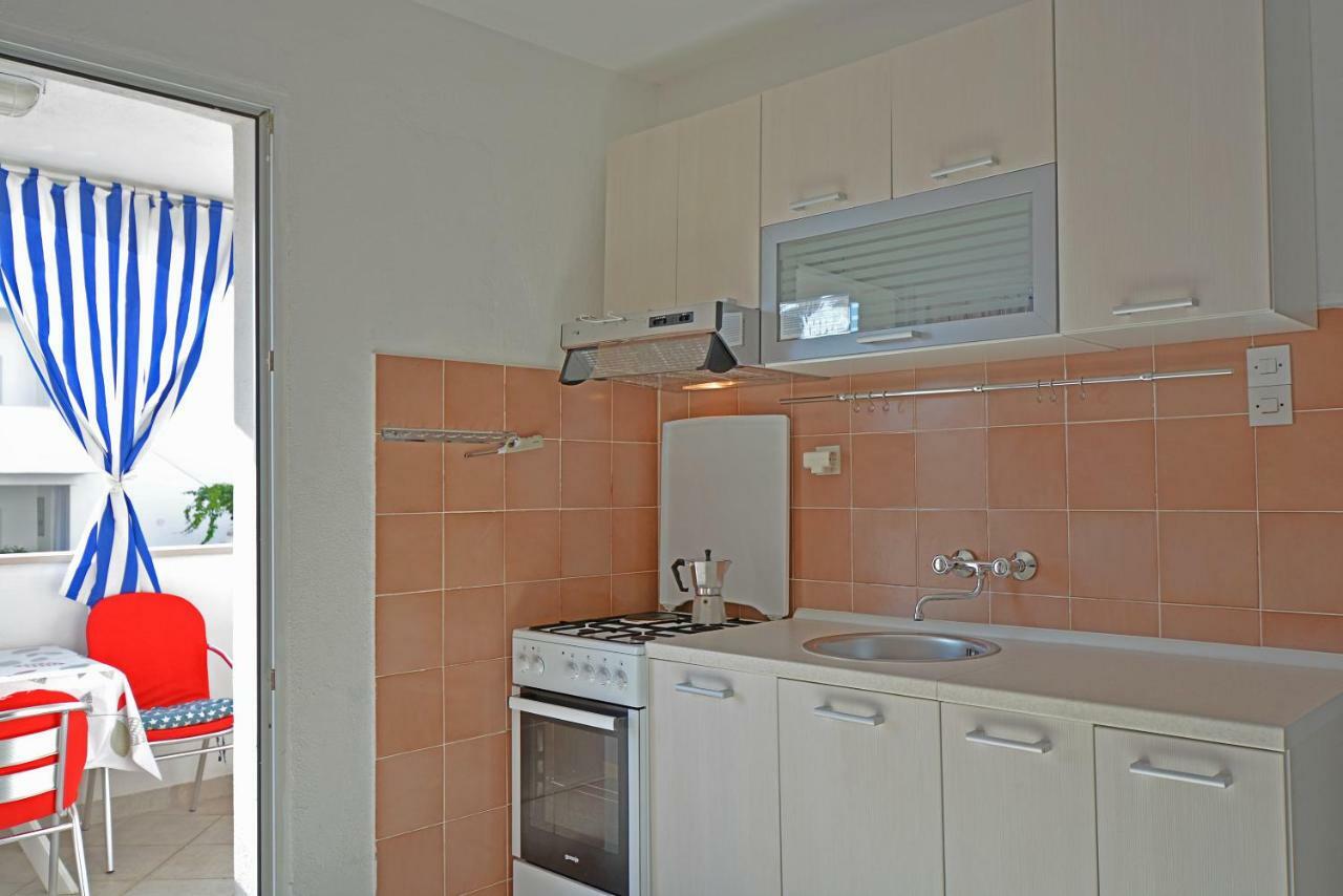 Apartments Residence Sunce Supetar Extérieur photo